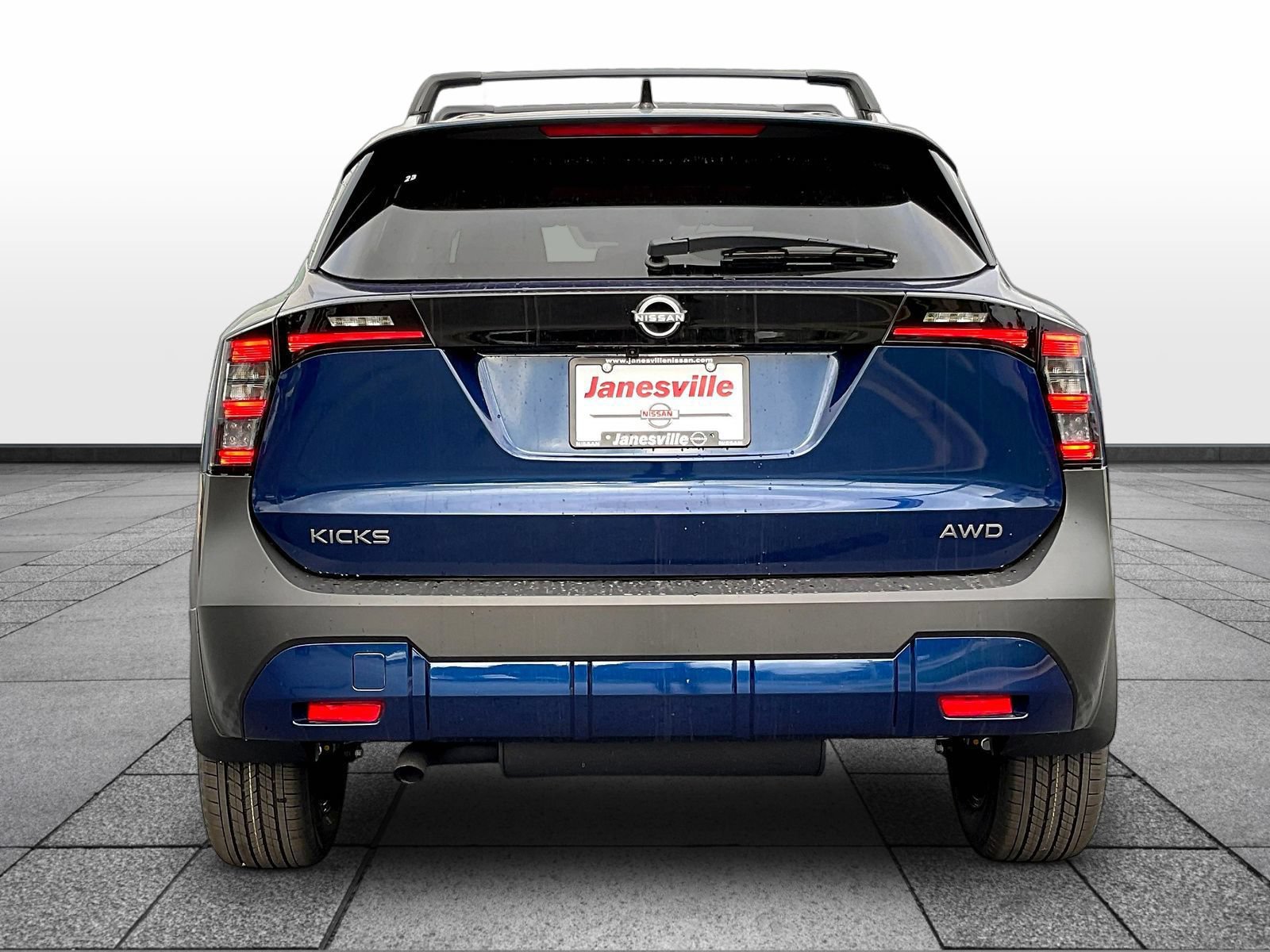New 2027 Nissan Kicks SV AWD/4WD image 5