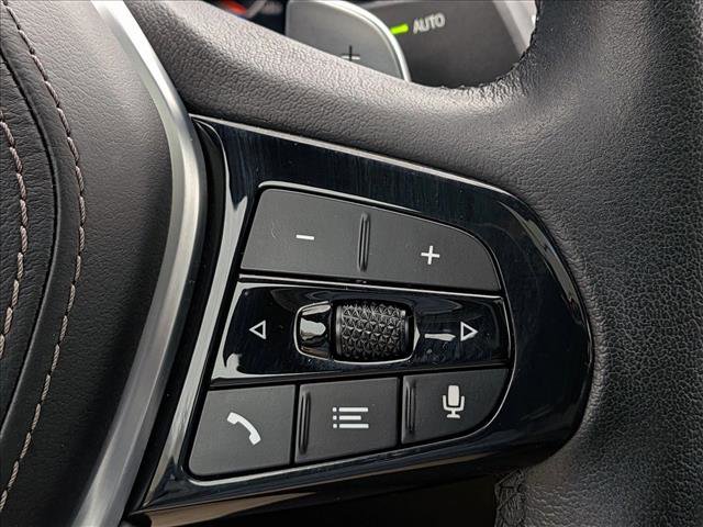 Certified 2023 BMW 540i xDrive w/ Premium Package image 16