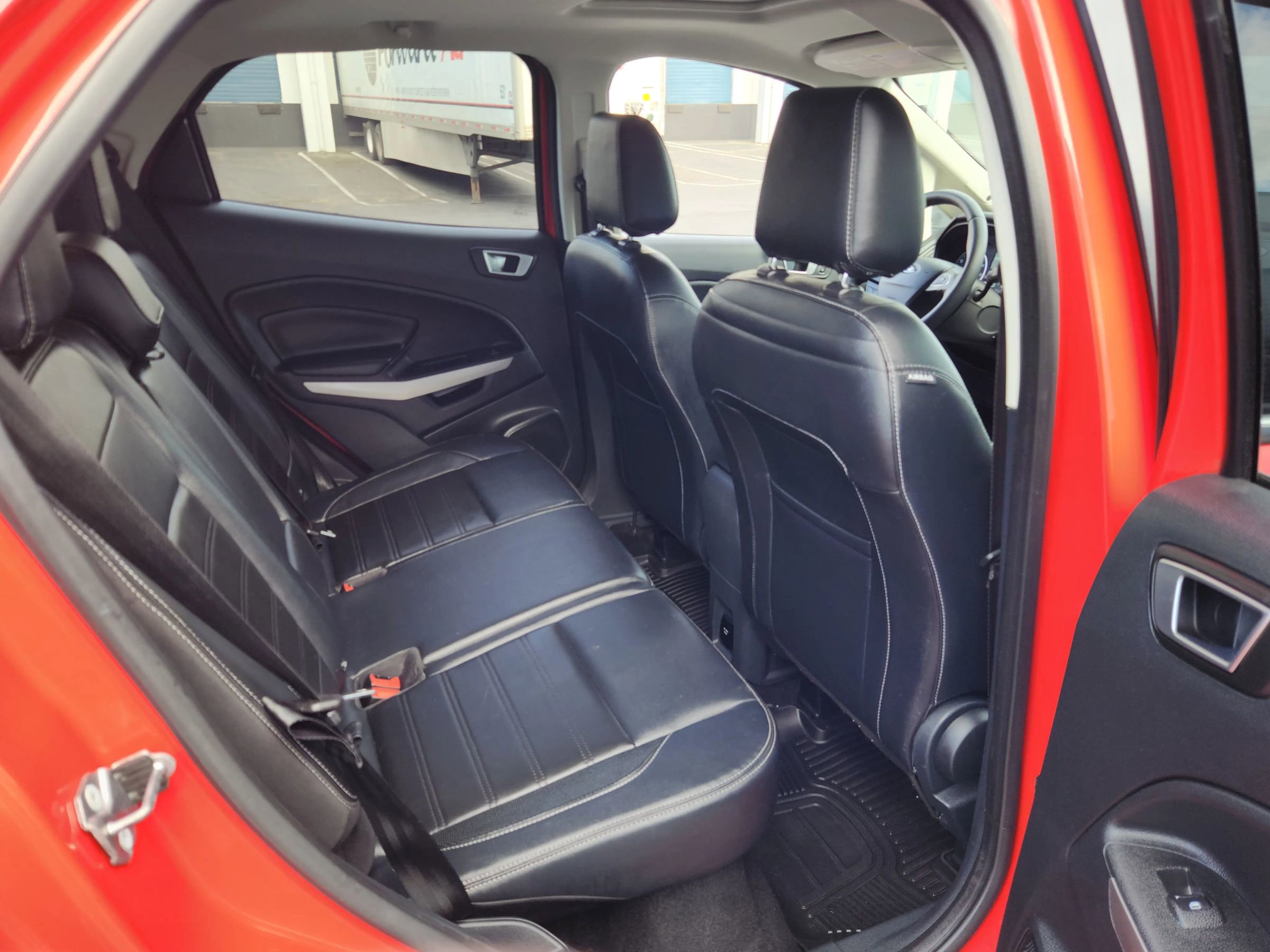 Used 2019 Ford EcoSport Titanium AWD/4WD image 16