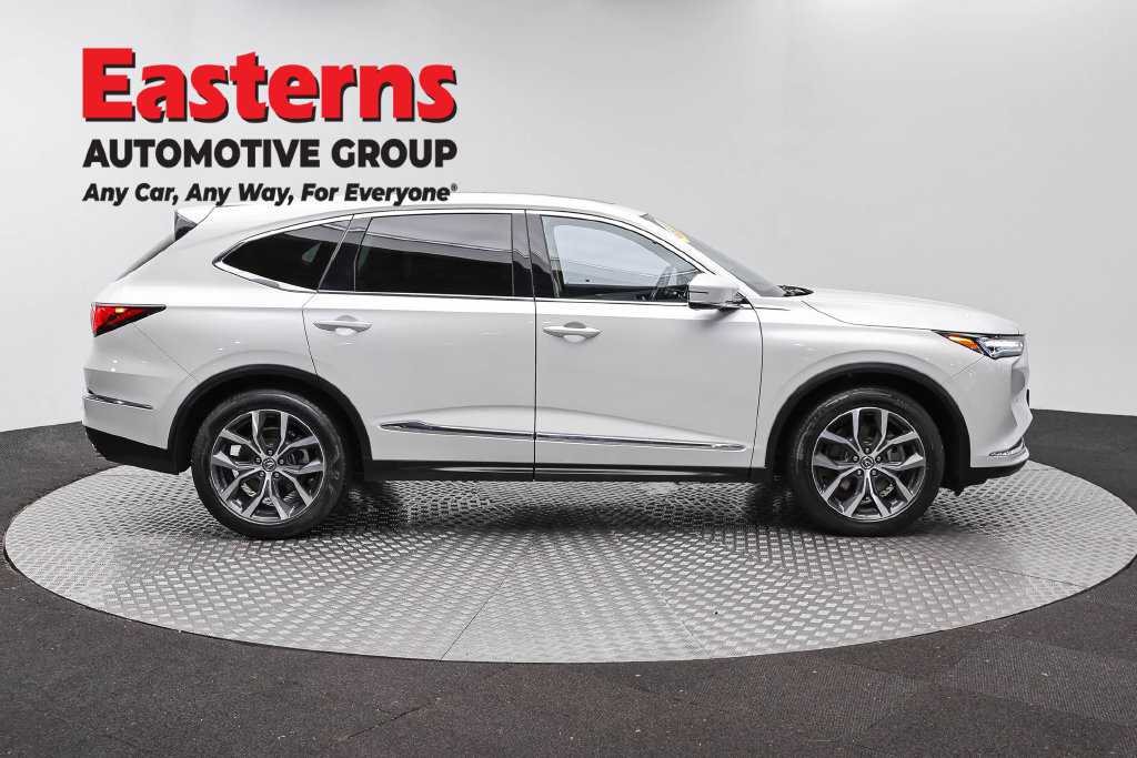 Used 2023 Acura MDX w/ Technology Package AWD/4WD image 6