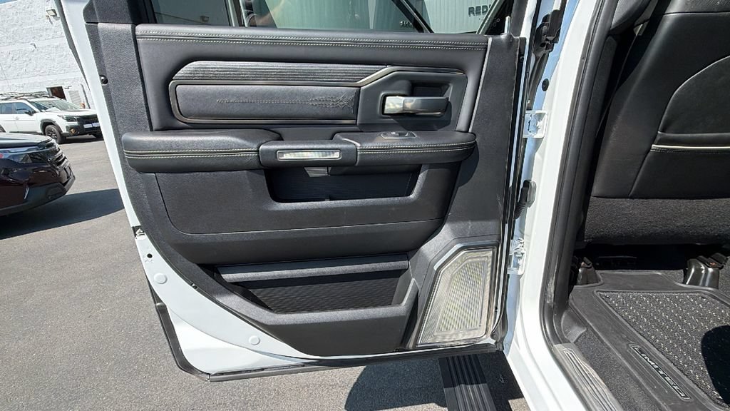 Used 2019 RAM 2500 Limited AWD/4WD image 14
