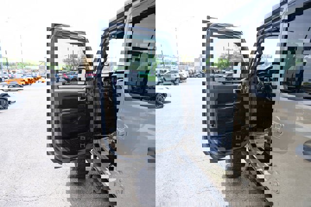 Used 2020 Jeep Gladiator Sport w/ Quick Order Package 24S image 10