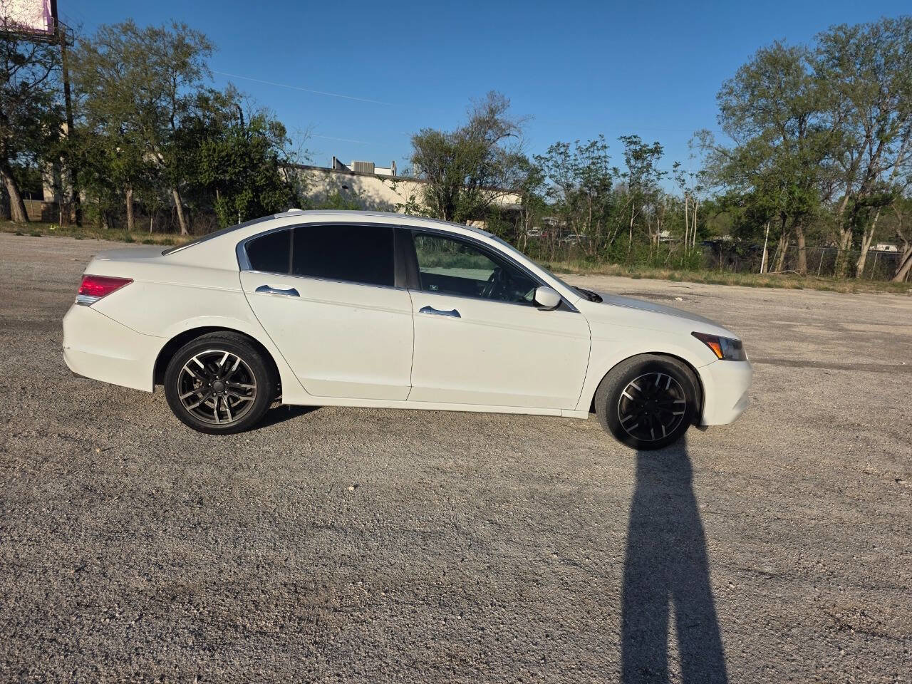 Used 2012 Honda Accord EX-L image 3