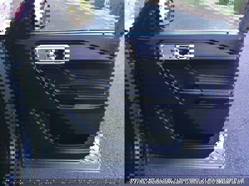 Used 2020 Ford Explorer Limited image 35