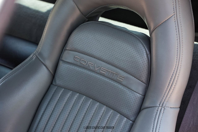 Used 1999 Chevrolet Corvette Coupe w/ Memory Pkg RWD image 43