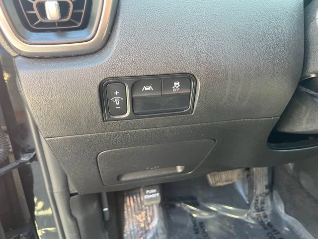 Used 2022 Kia Sorento LX AWD/4WD image 17