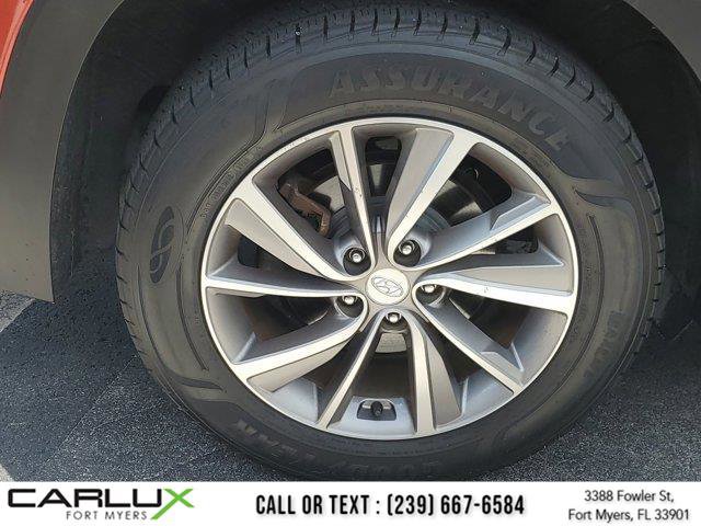 Used 2019 Hyundai Santa Fe SEL w/ Cargo Package image 9
