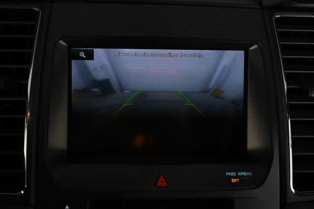 Used 2014 Ford Taurus SEL w/ Equipment Group 201A image 4