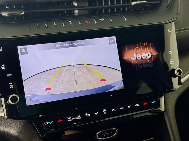 New 2026 Jeep Grand Cherokee L 4WD image 17