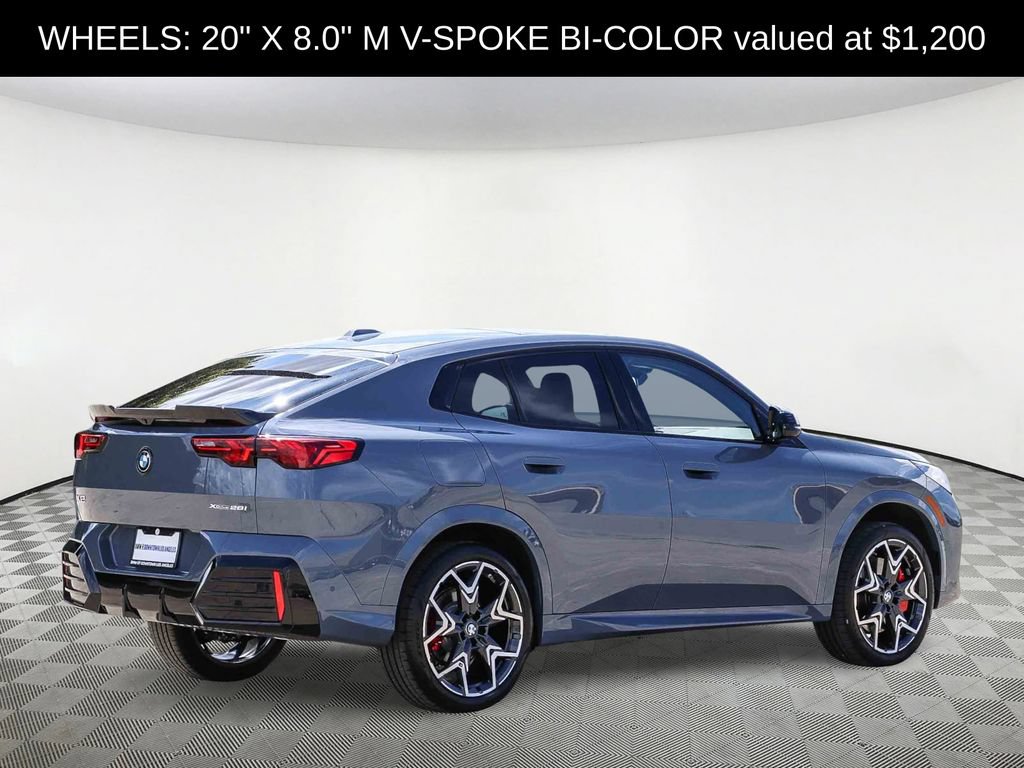 Used 2026 BMW X2 xDrive28i w/ M Sport Package AWD/4WD image 4