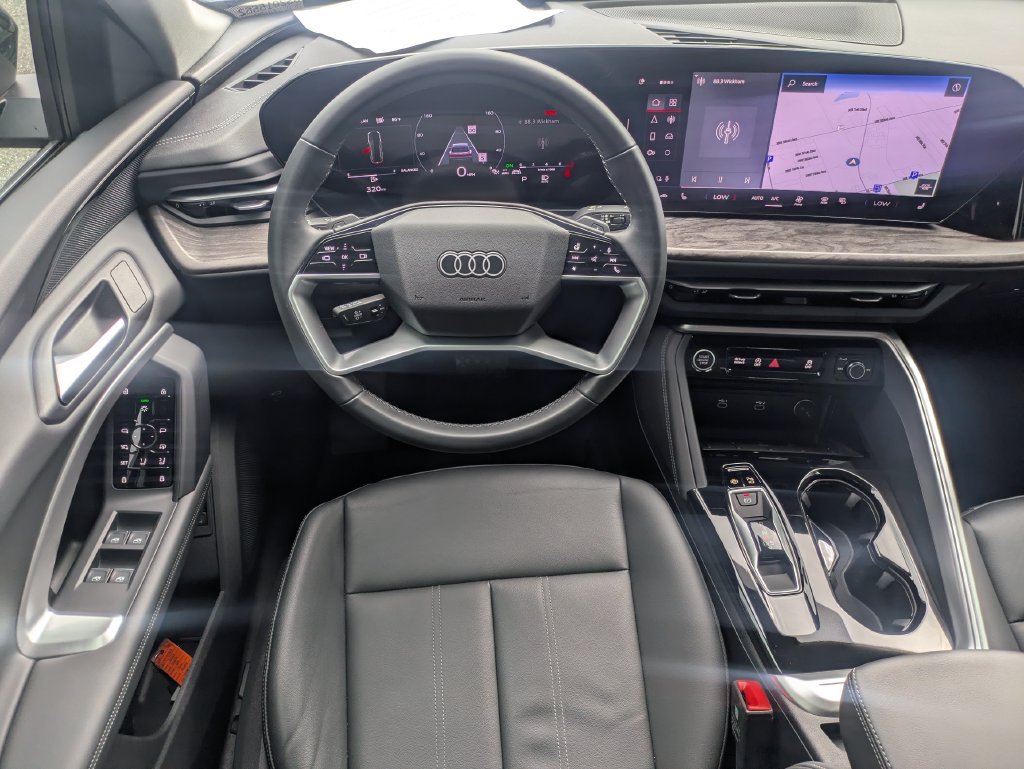Used 2025 Audi Q5 Premium w/ Convenience Package AWD/4WD image 23