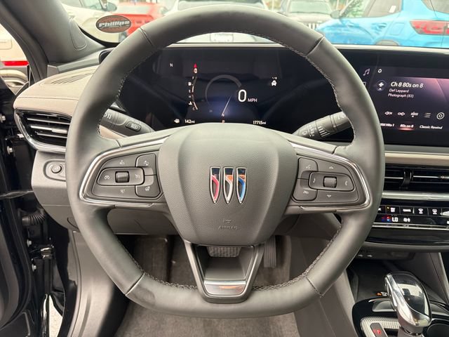 Used 2025 Buick Envista Preferred FWD image 15
