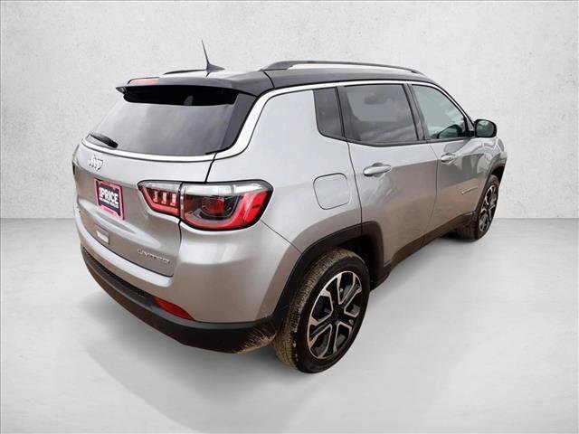 Used 2022 Jeep Compass Limited AWD/4WD video 4