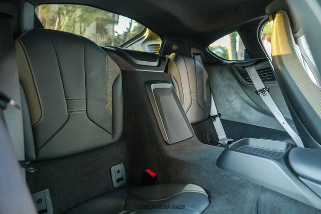 Used 2017 BMW i8 image 41