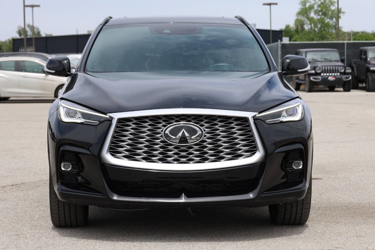 Used 2023 INFINITI QX55 Luxe w/ Cargo Package AWD/4WD image 2