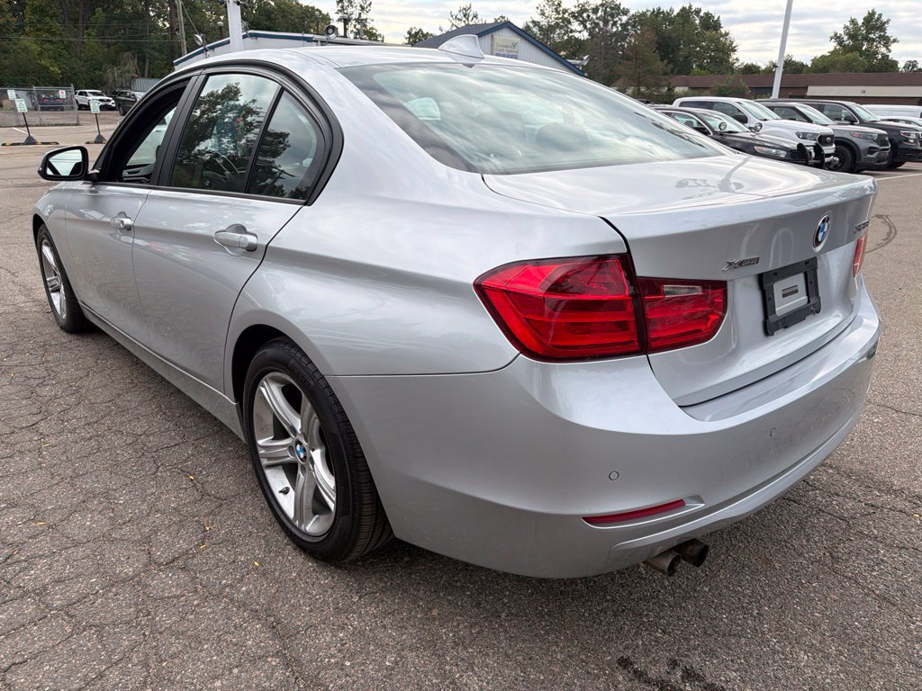 Used 2015 BMW 328i xDrive Sedan AWD/4WD image 7