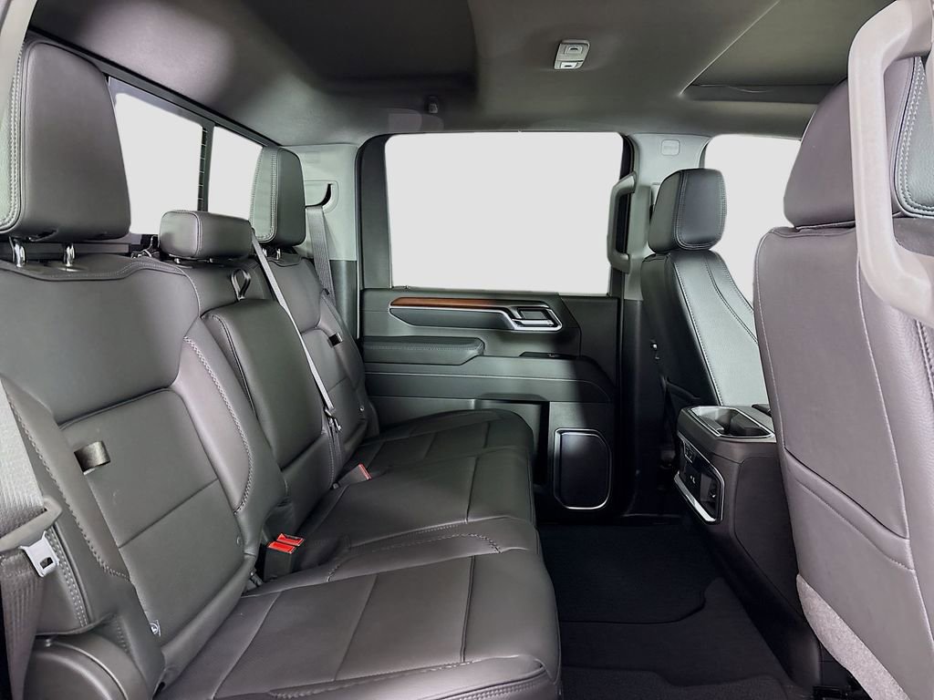 New 2026 GMC Sierra 3500 Denali w/ Denali Reserve Package image 29