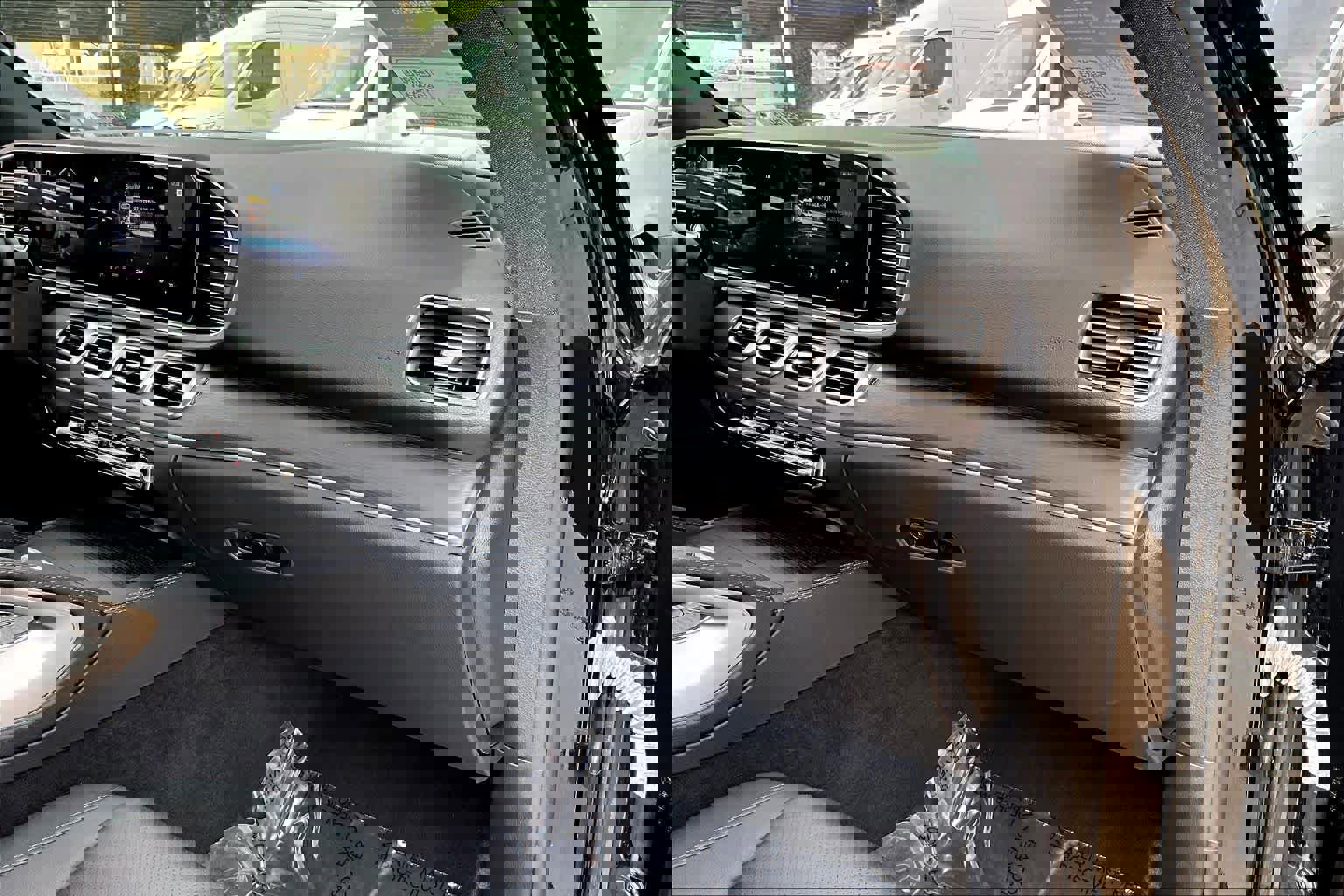 Used 2023 Mercedes-Benz GLE 350 4MATIC image 18