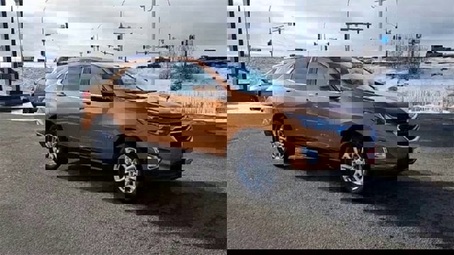 Certified 2019 Chevrolet Equinox LT image 2