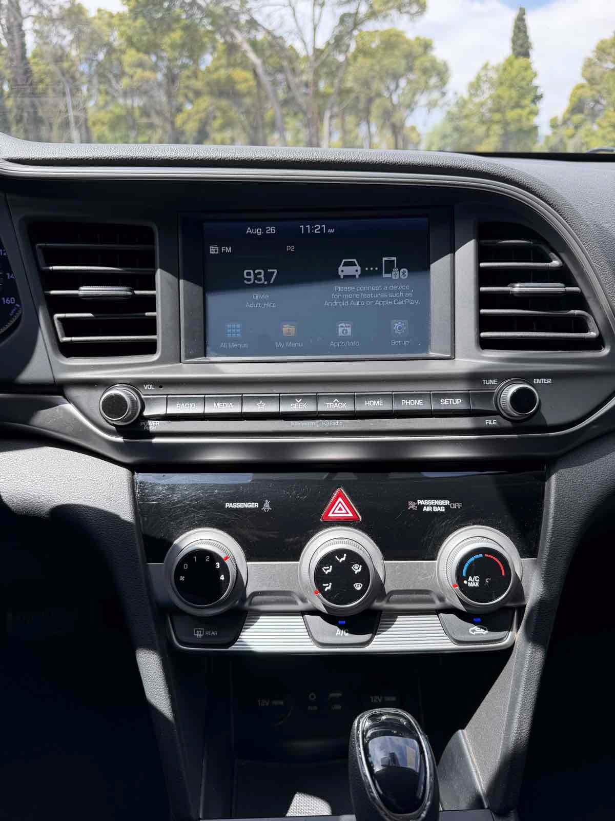 Used 2019 Hyundai Elantra SEL w/ Cargo Package FWD image 10