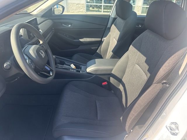 Used 2023 Honda Accord EX image 12