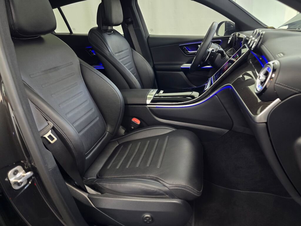 Certified 2025 Mercedes-Benz GLC 43 AMG 4MATIC Coupe image 27