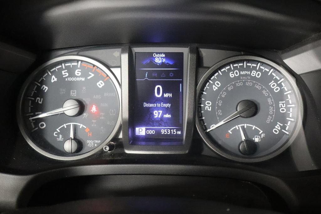 Used 2020 Toyota Tacoma TRD Sport AWD/4WD image 11