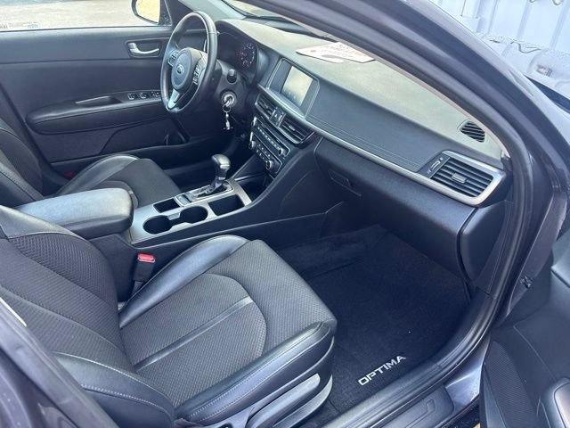 Used 2018 Kia Optima S FWD image 28