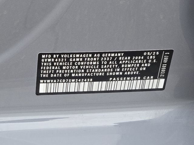 Certified 2025 Volkswagen GTI Autobahn FWD image 24