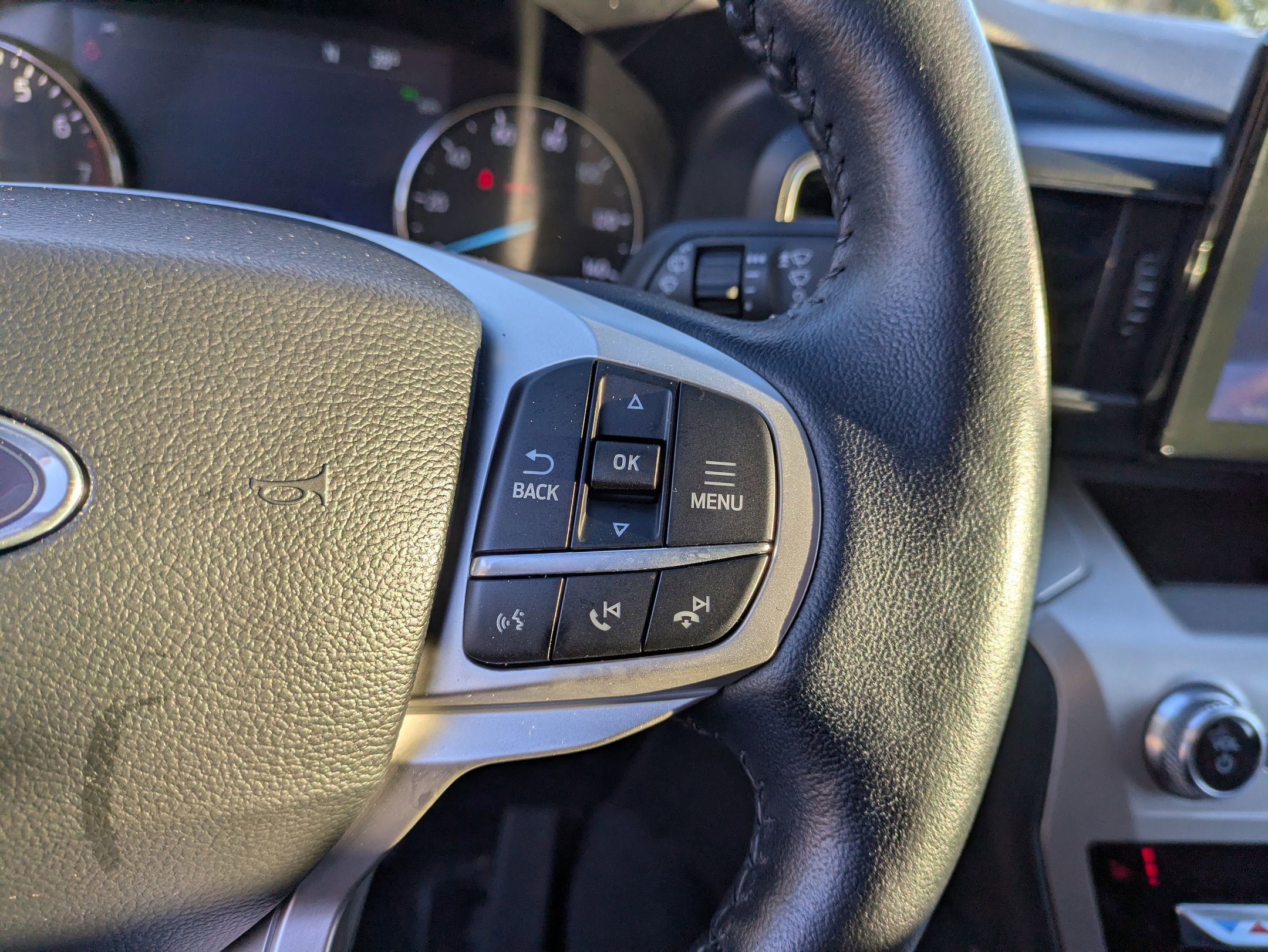 Certified 2023 Ford Explorer XLT w/ Equipment Group 202A image 19