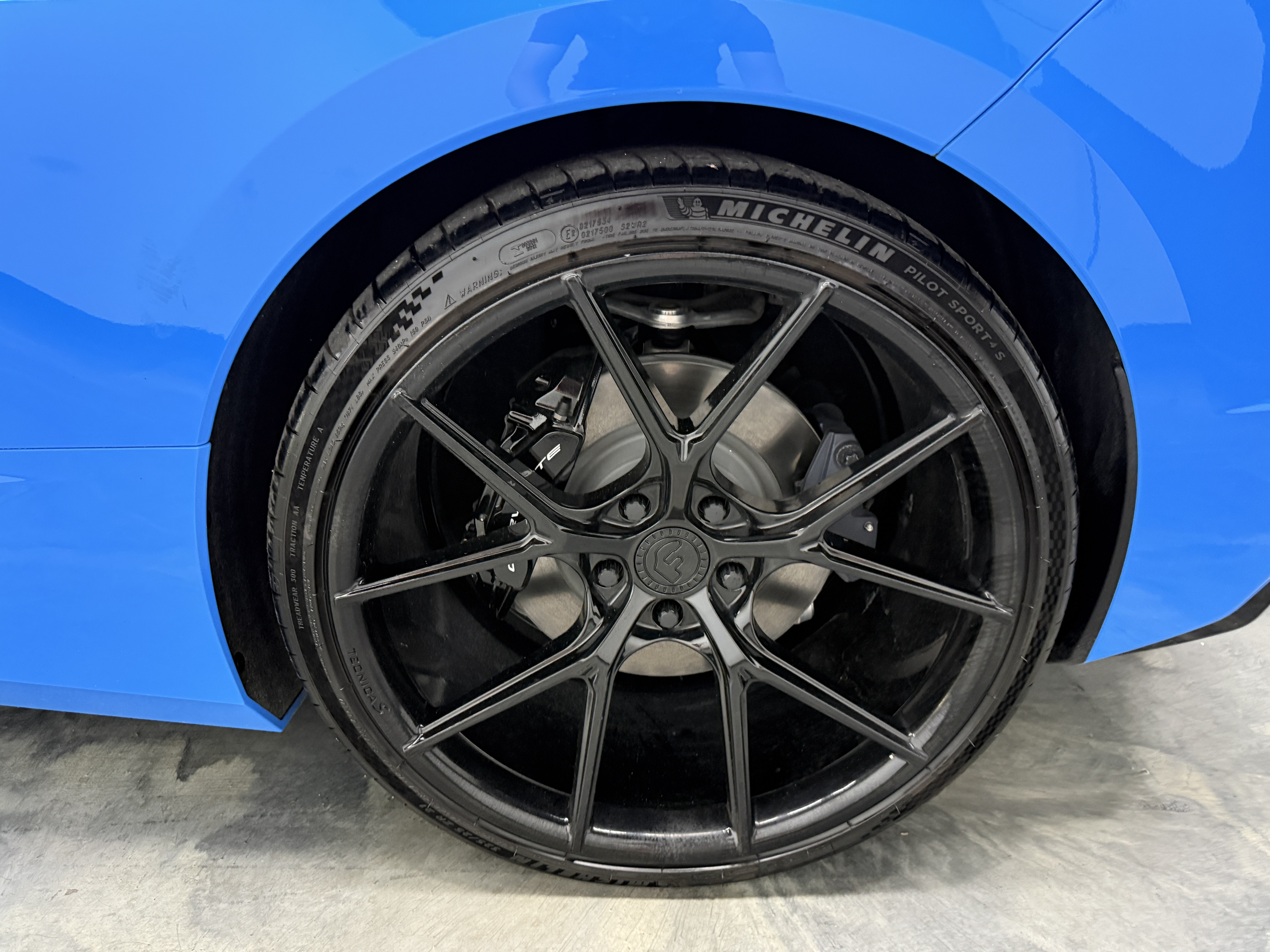Used 2023 Chevrolet Corvette Stingray Premium Conv w/ 3LT RWD image 28