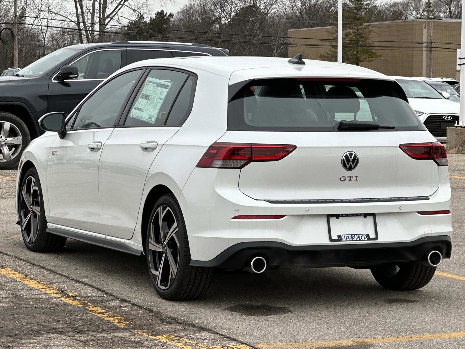 New 2026 Volkswagen GTI SE image 4