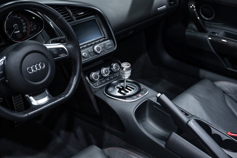 Used 2012 Audi R8 V10 AWD/4WD image 48