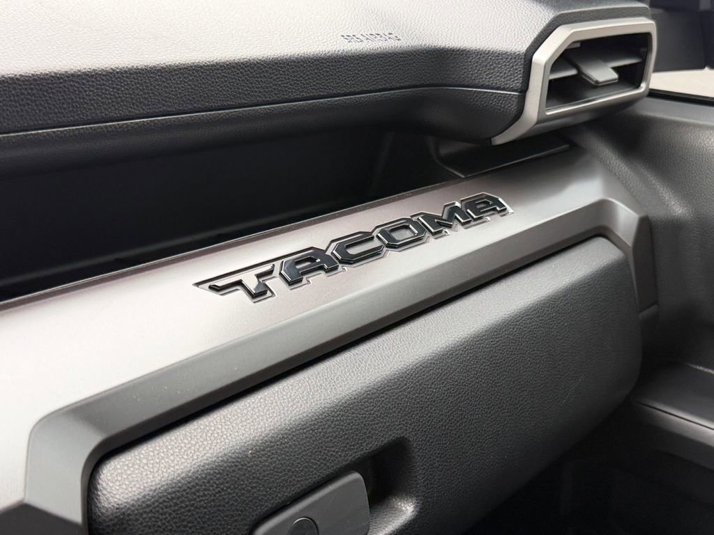 Certified 2025 Toyota Tacoma TRD Sport image 29