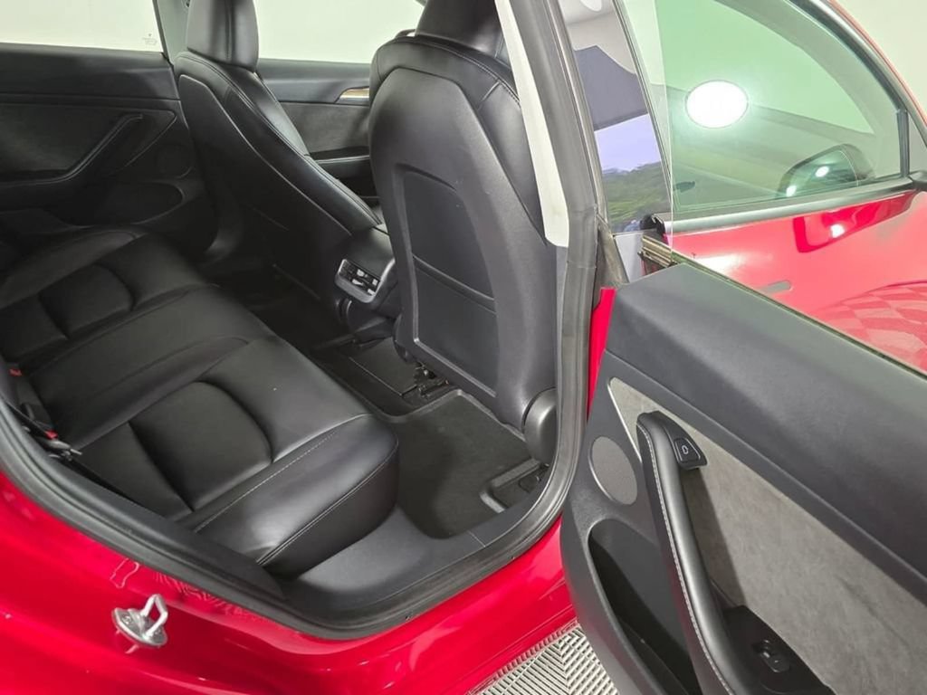 Used 2023 Tesla Model 3 Standard Range RWD image 13