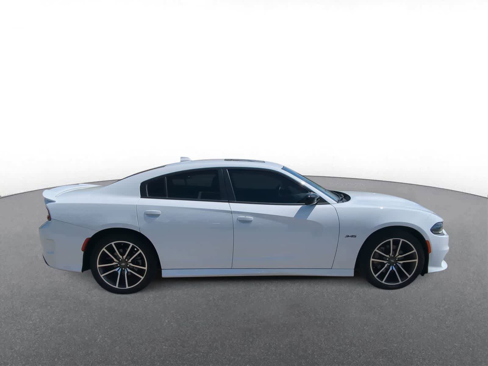 Certified 2023 Dodge Charger R/T w/ Technology Group RWD image 9