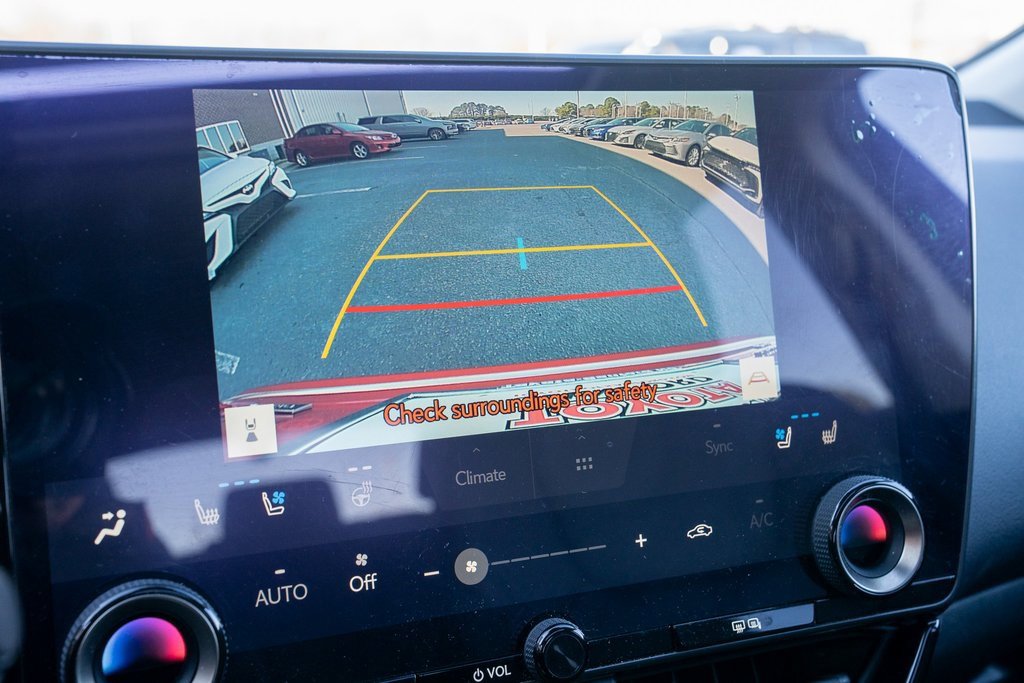 Used 2022 Lexus NX 350h AWD image 9