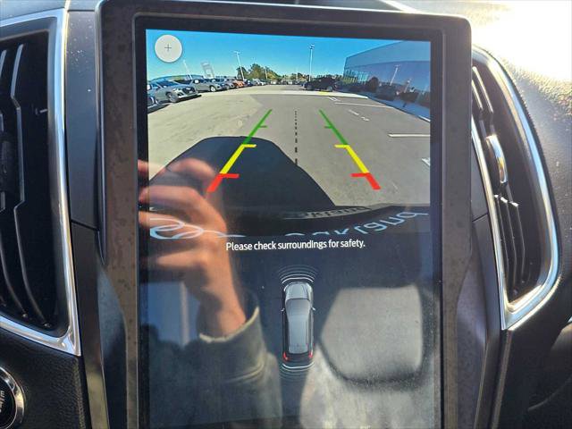 Used 2022 Ford Edge Titanium image 31