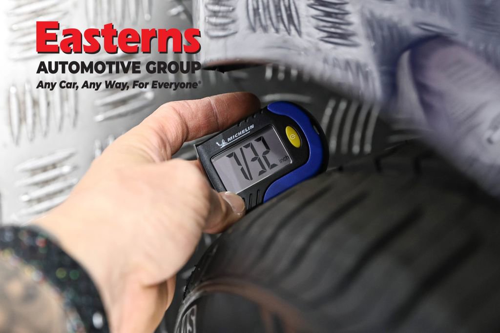 Used 2023 Tesla Model 3 Standard Range image 22