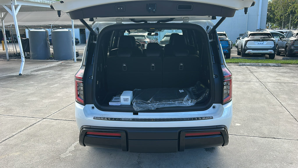 New 2026 Nissan Armada PRO-4X AWD/4WD image 30