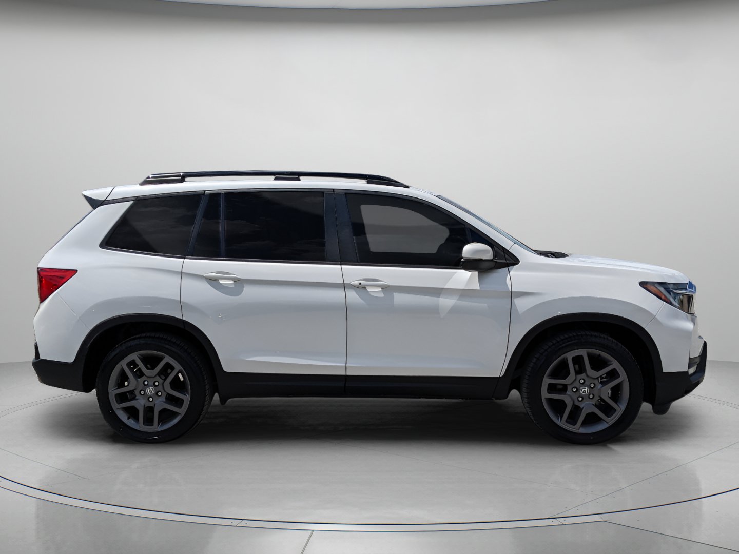 Used 2022 Honda Passport EX-L image 9