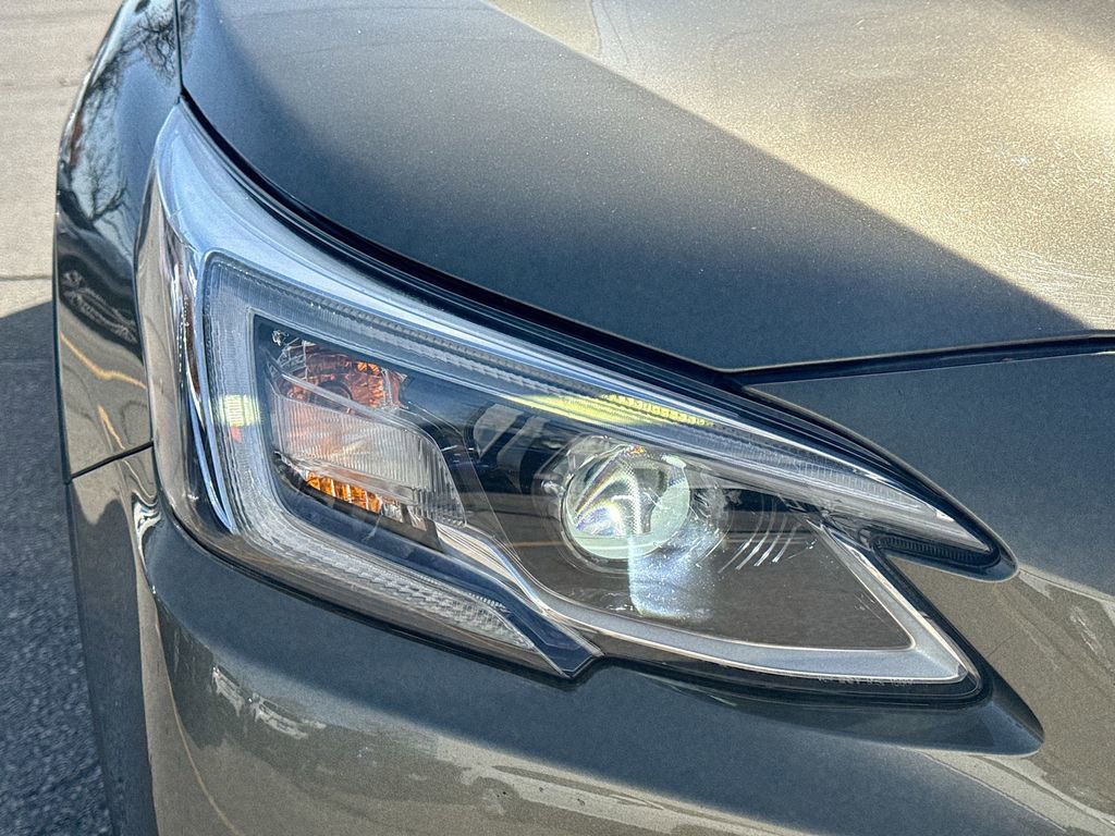 Used 2021 Subaru Outback Limited image 41