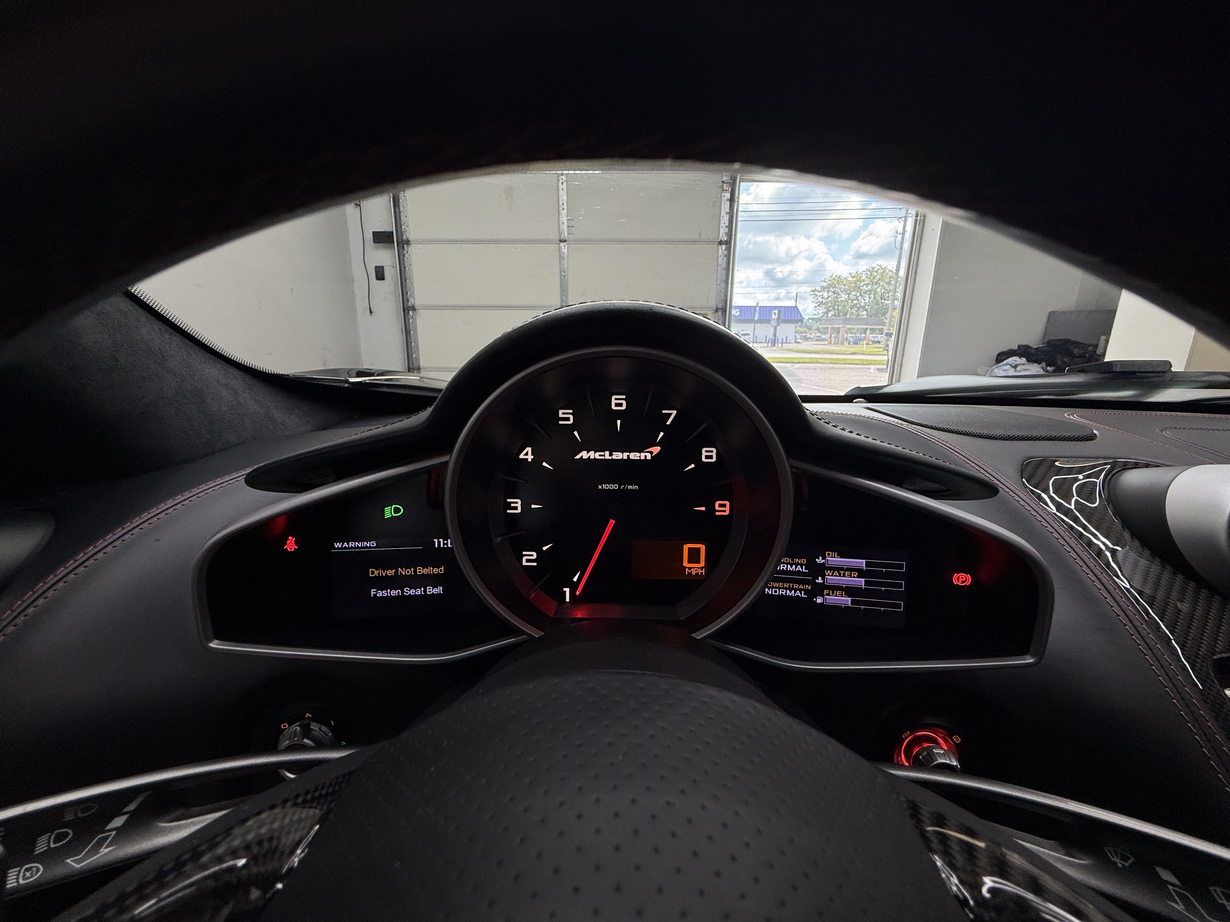 Used 2016 McLaren 650S Spider RWD image 22