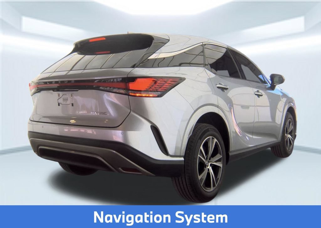 Used 2024 Lexus RX 350 FWD w/ Technology Package image 2