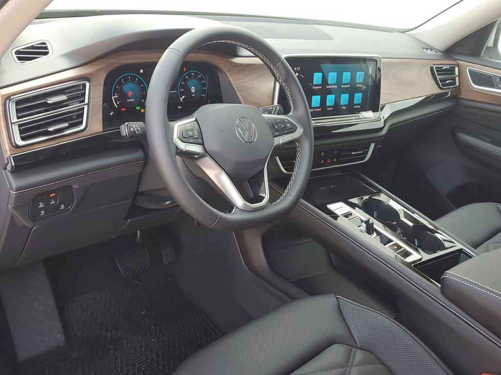 New 2026 Volkswagen Atlas SE FWD image 18
