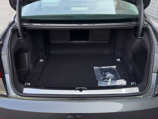 New 2027 Audi A8 L 3.0T AWD/4WD image 16