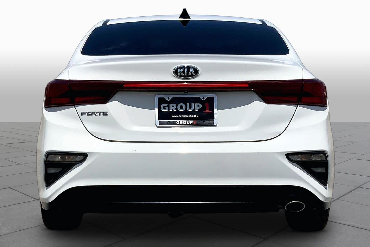 Used 2021 Kia Forte LXS FWD image 5