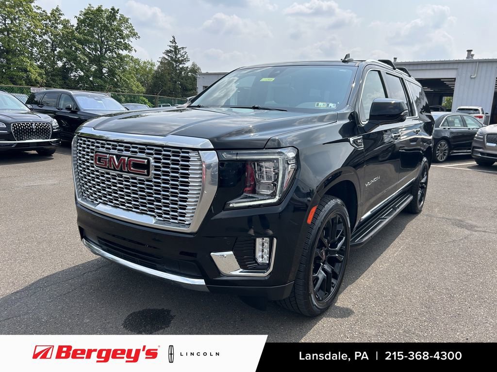 Used 2022 GMC Yukon XL SLT w/ SLT Premium Package