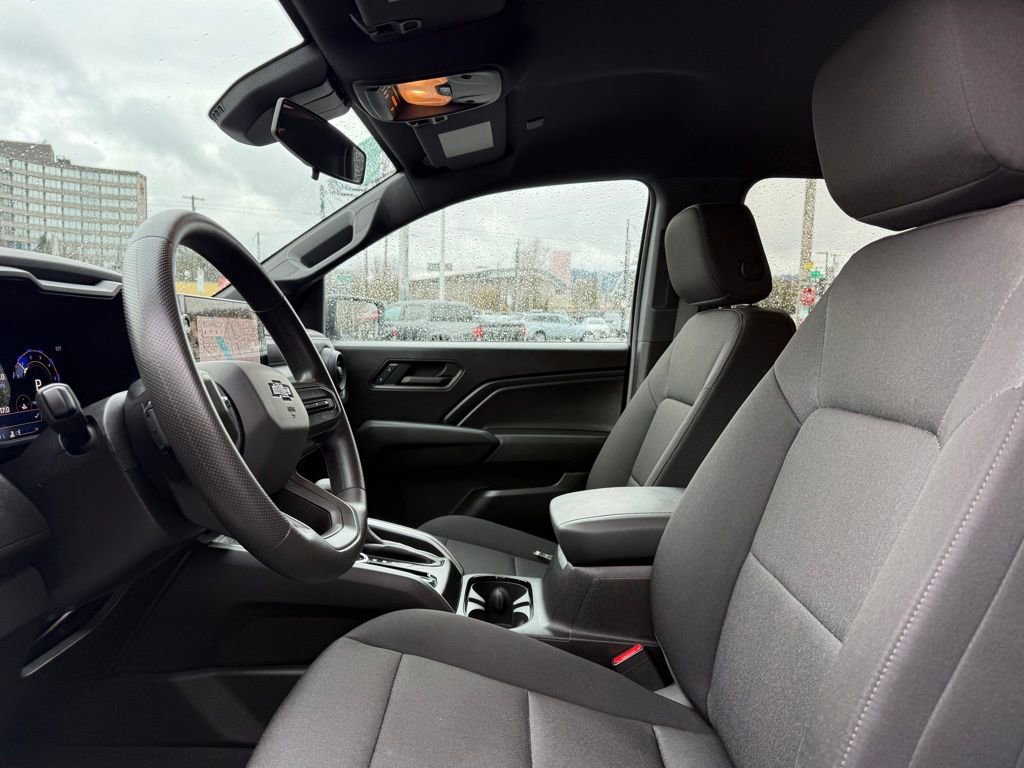 Used 2024 Chevrolet Colorado Trail Boss image 13