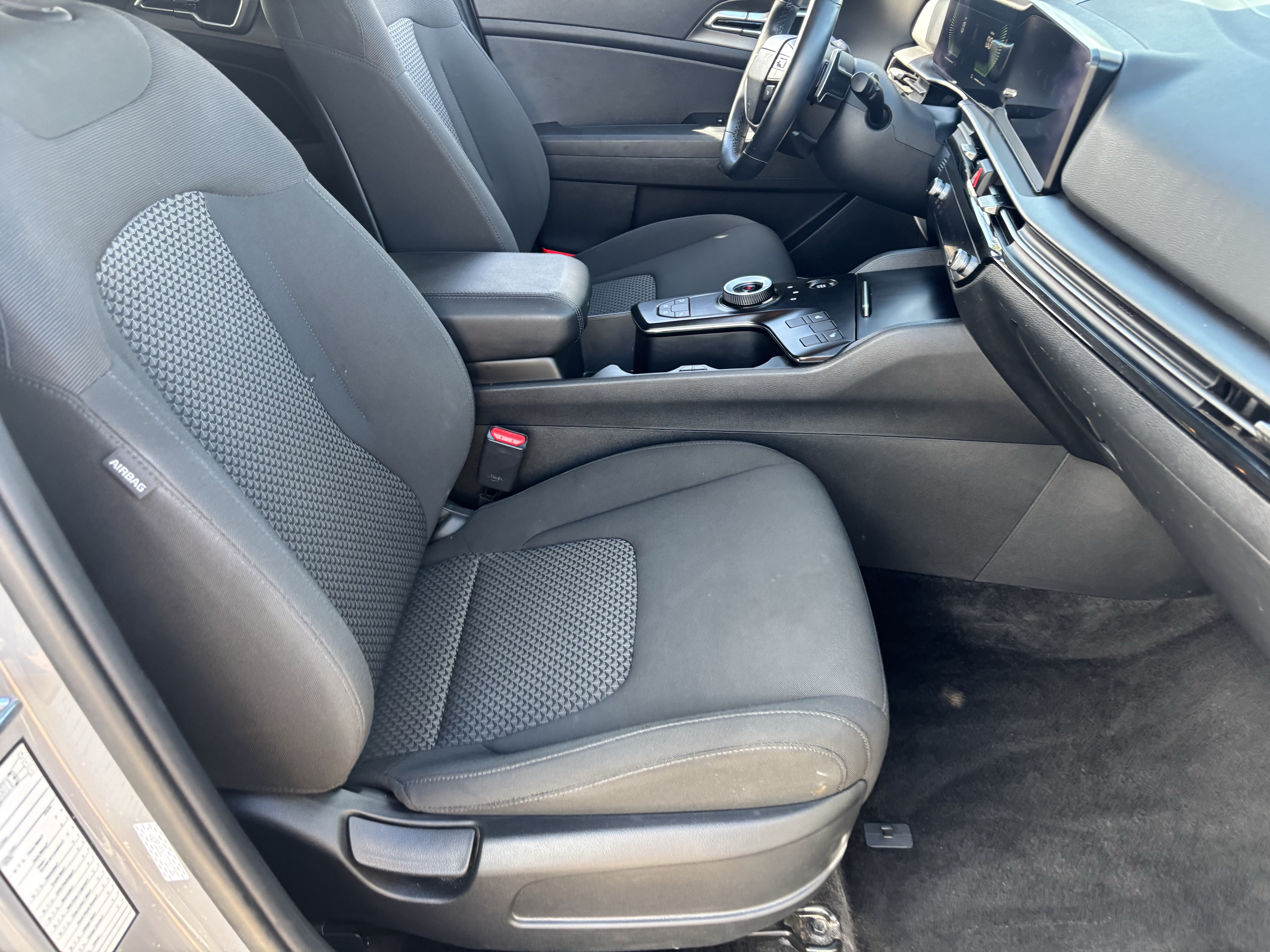 Certified 2026 Kia Sportage S AWD/4WD image 9